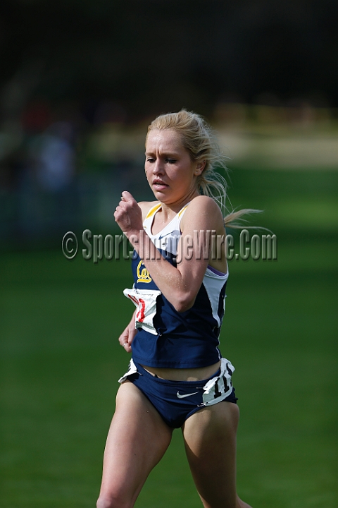 2014NCAXCwest-117.JPG - Nov 14, 2014; Stanford, CA, USA; NCAA D1 West Cross Country Regional at the Stanford Golf Course.